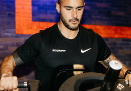 T-Bar Row BOOMFIT: A máquina essencial para o desenvolvimento de dorsais e braços